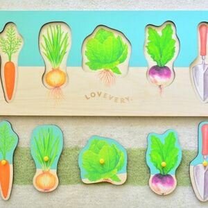 Lovevery vegetables garden wooden puzzle